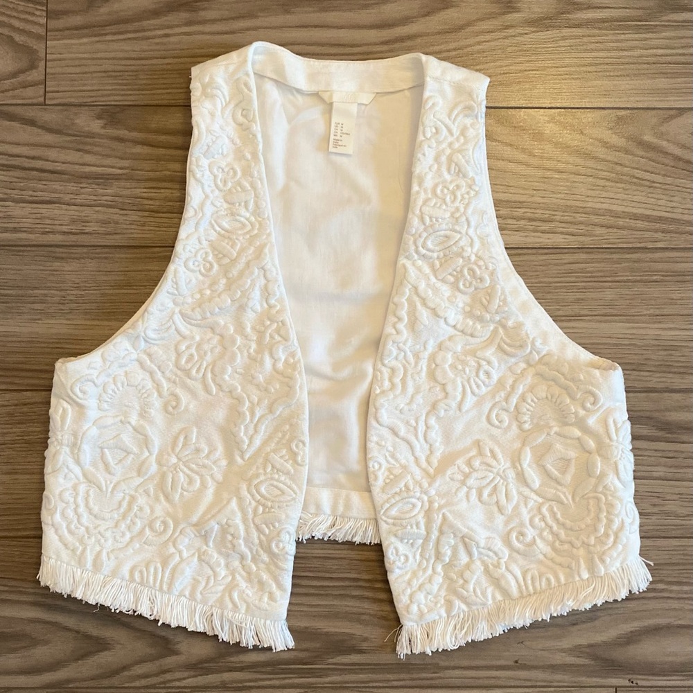 Embroidered vest Sz M